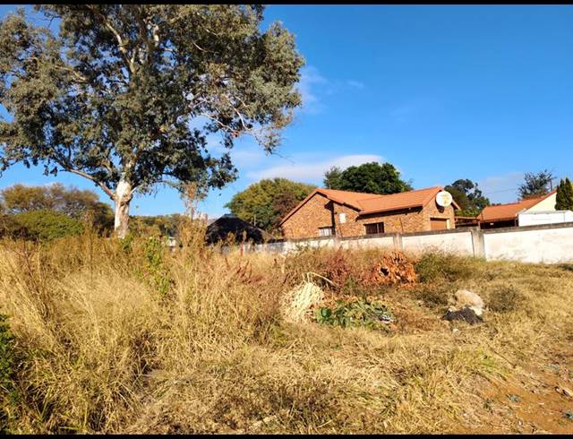 LAND FOR SALE IN CHANTELLE